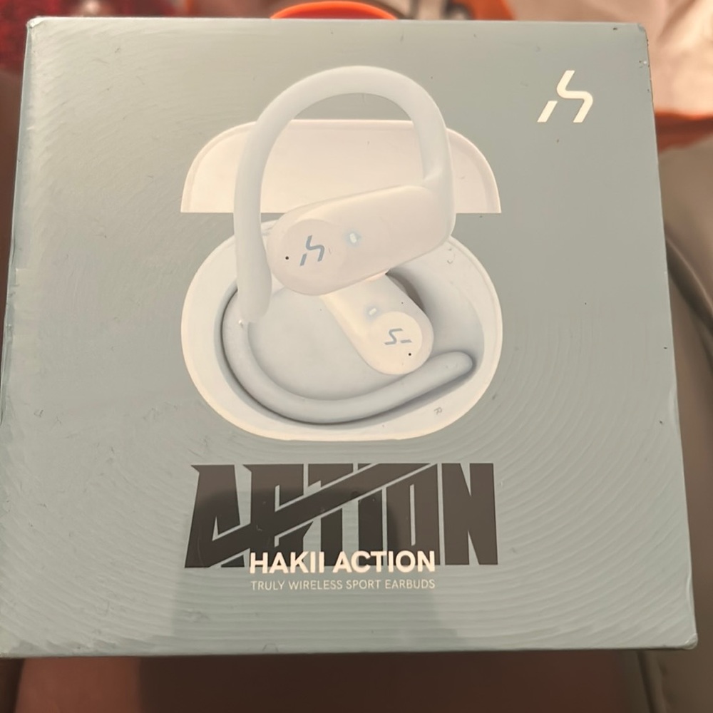 HAKII ACTION TRULY WIRELESS SPORT EARBUDS